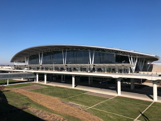 Parking near Indianapolis (IND) Airport